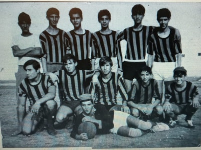 Squadra di calcio anni '70 a Porto Cesareo.