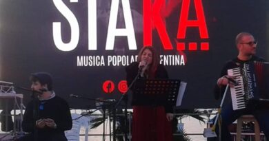 Manuela Calcagnile, vocalist dei Sia Ka.