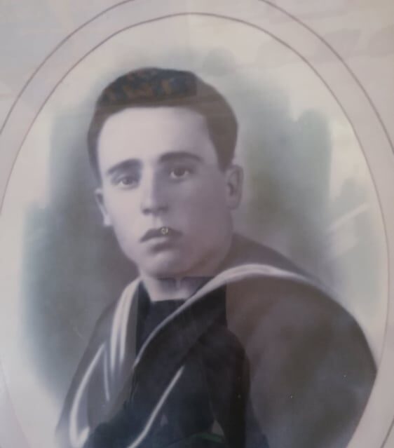 Cosimo Albano, militare di marina, deceduto il 12 luglio 1943 a soli 22 anni..