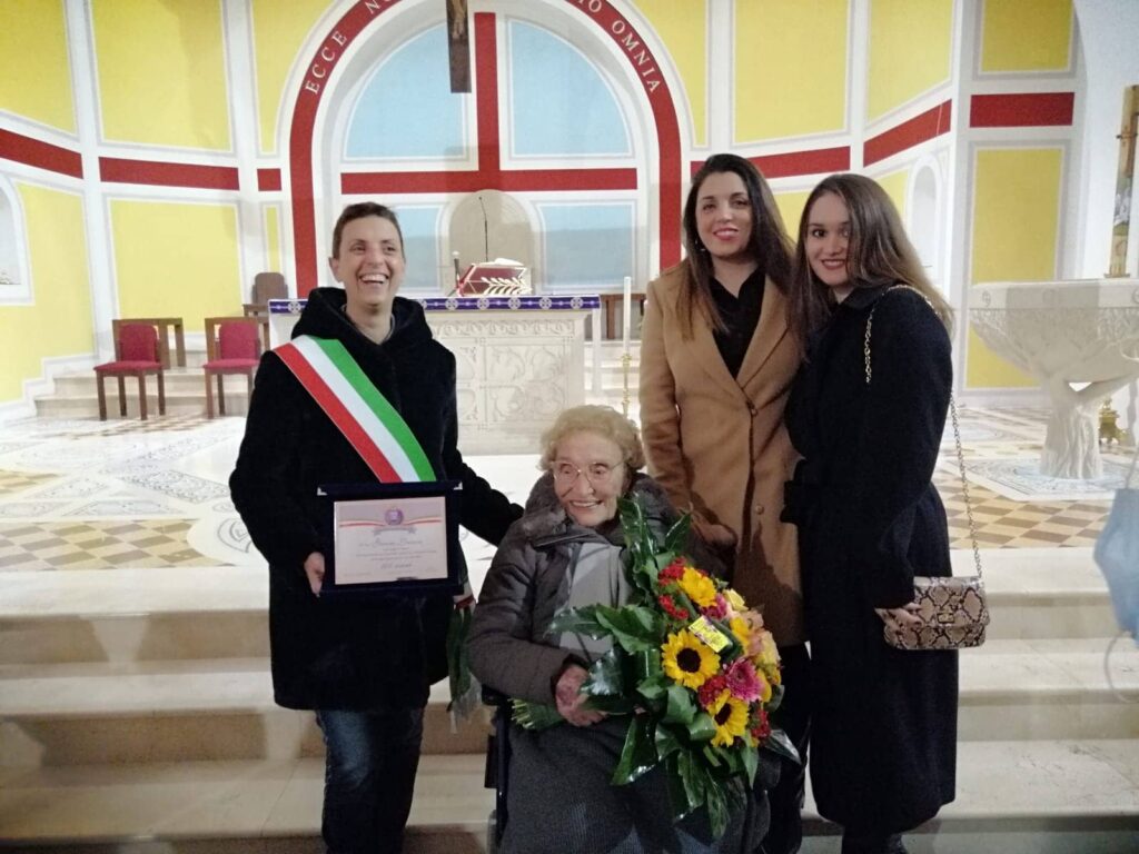 Auguri nonna Graziella, Porto Cesareo.