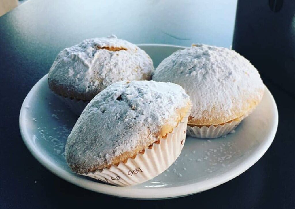 Bocconotti pugliesi alla ricotta