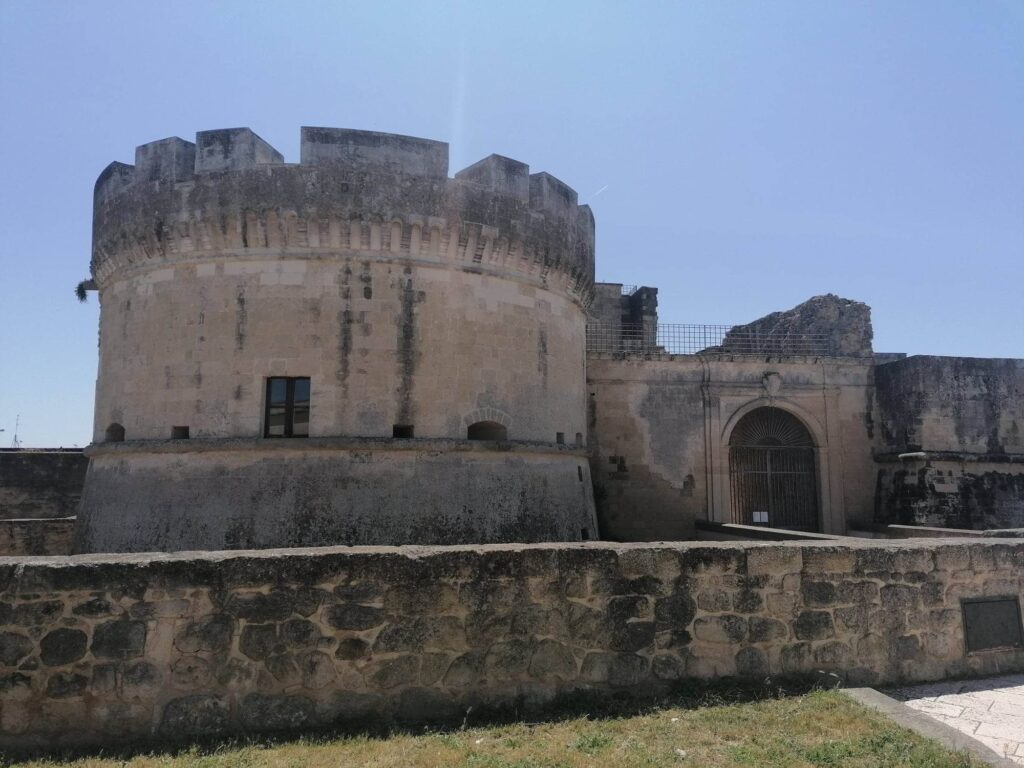 Castello di Acaya, frazione di Vernole