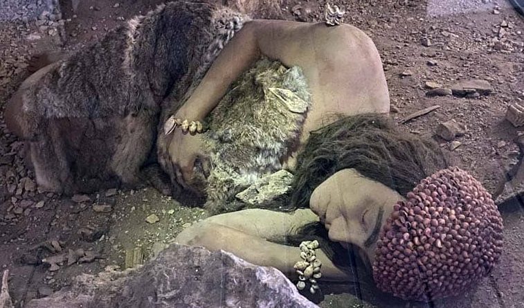 Puglia nella Preistoria: la donna di Ostuni