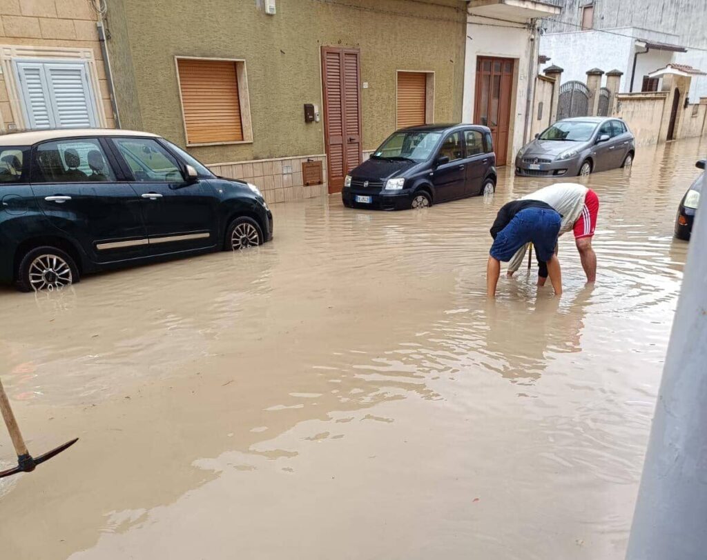 Bufera d'acqua nel Salento (Erchie)