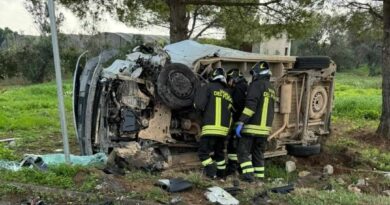Scontro tra auto e camion sulla Leverano - Porto Cesareo