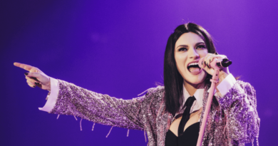 Laura Pausini tour 2024 passerà da Bari