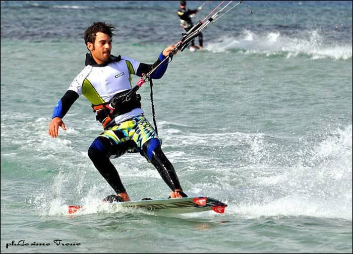 Kitesurfista disperso a Porto Cesareo: il DNA conferma il ritrovamento in Libia