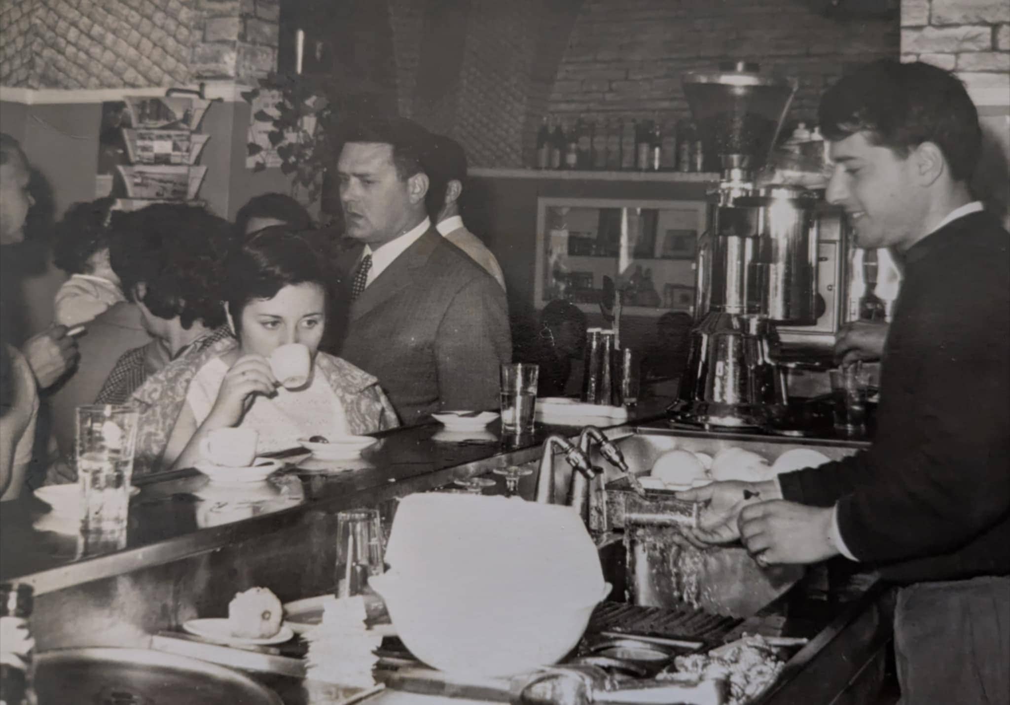 Bar Miramare a Porto Cesareo tra storia, leggenda e IV generazione in corso