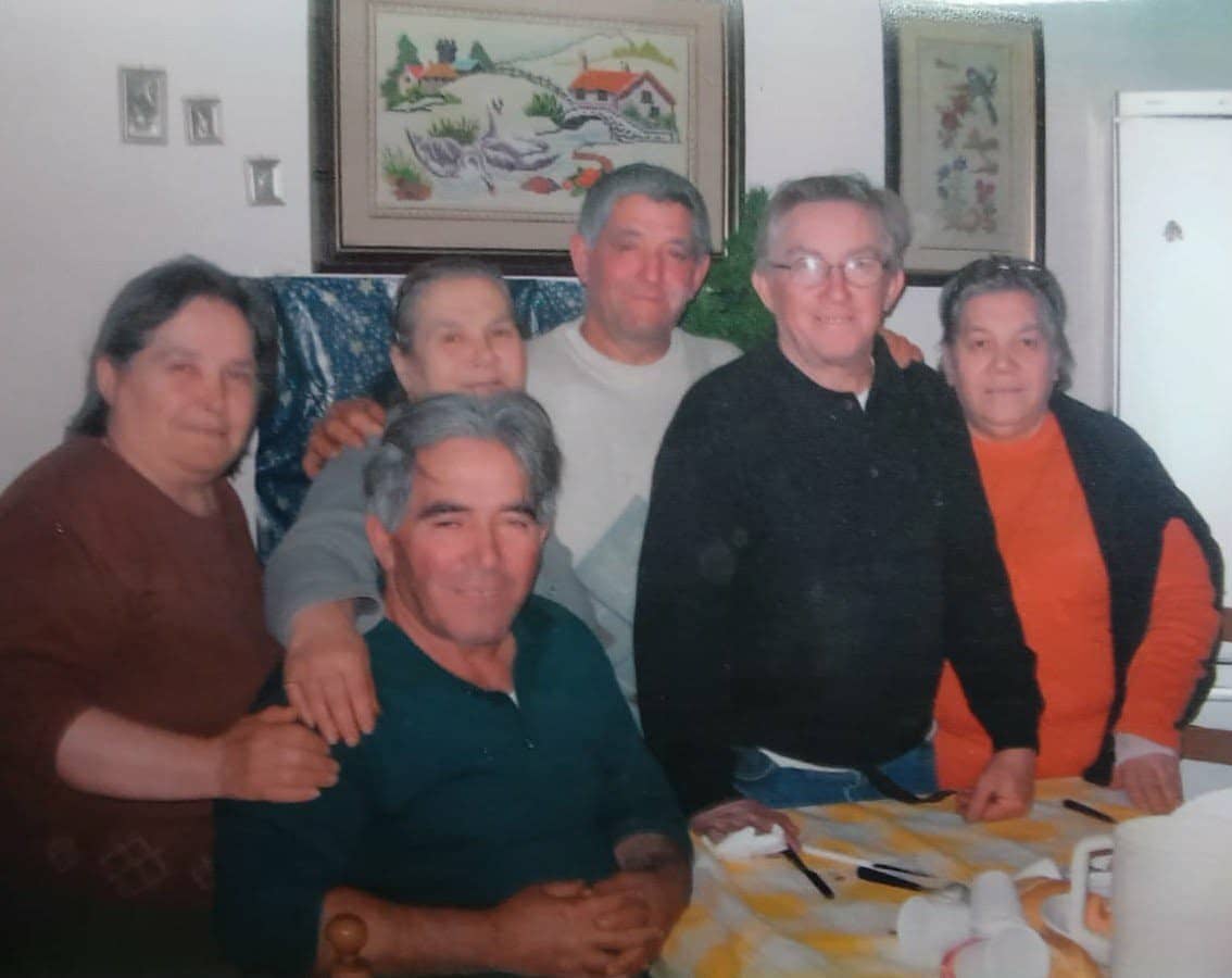 La famiglia Scatigna, ricordando “Mesciu Roccu”, il fabbro di Porto Cesareo