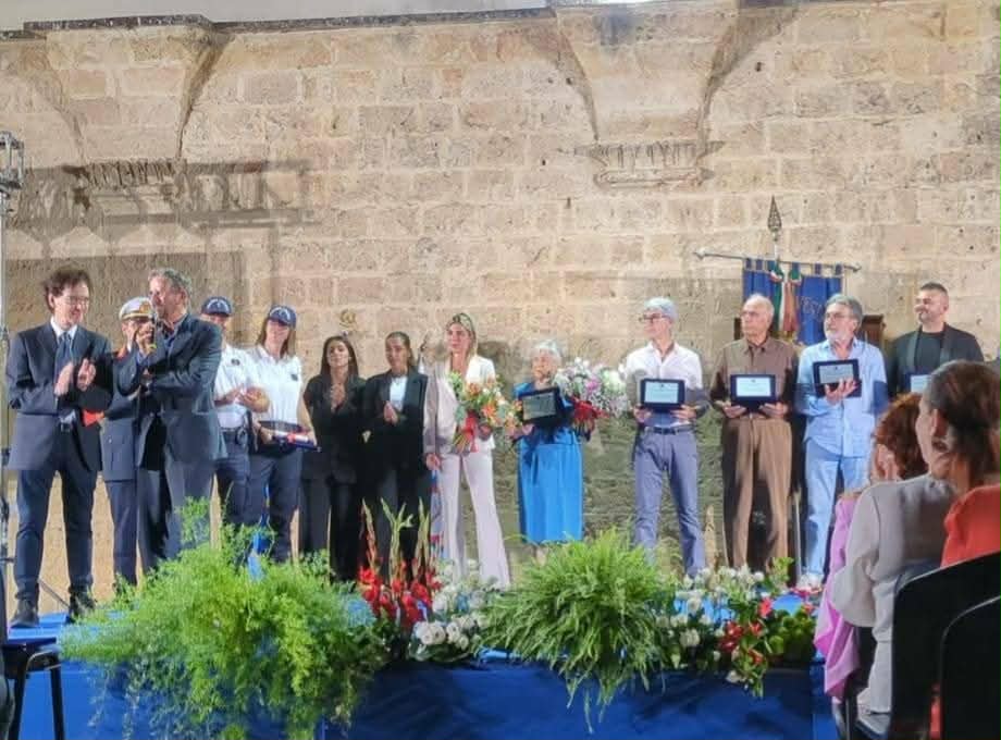 Premiazione a Veglie per Operatori della Sicurezza, Soccorso e Assistenza alla Comunità