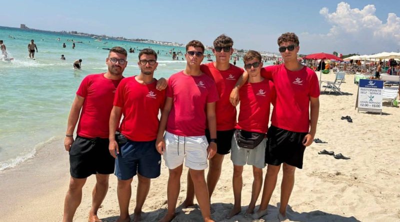 Lido Stella Maris a Porto Cesareo: bagnini salvano un uomo